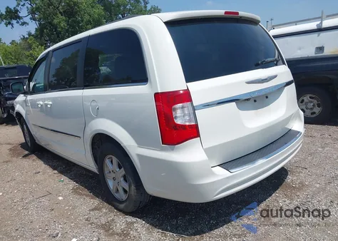 2013 Chrysler Town & Country Touring from USA, damaged, VIN 2C4RC1BG7DR556381